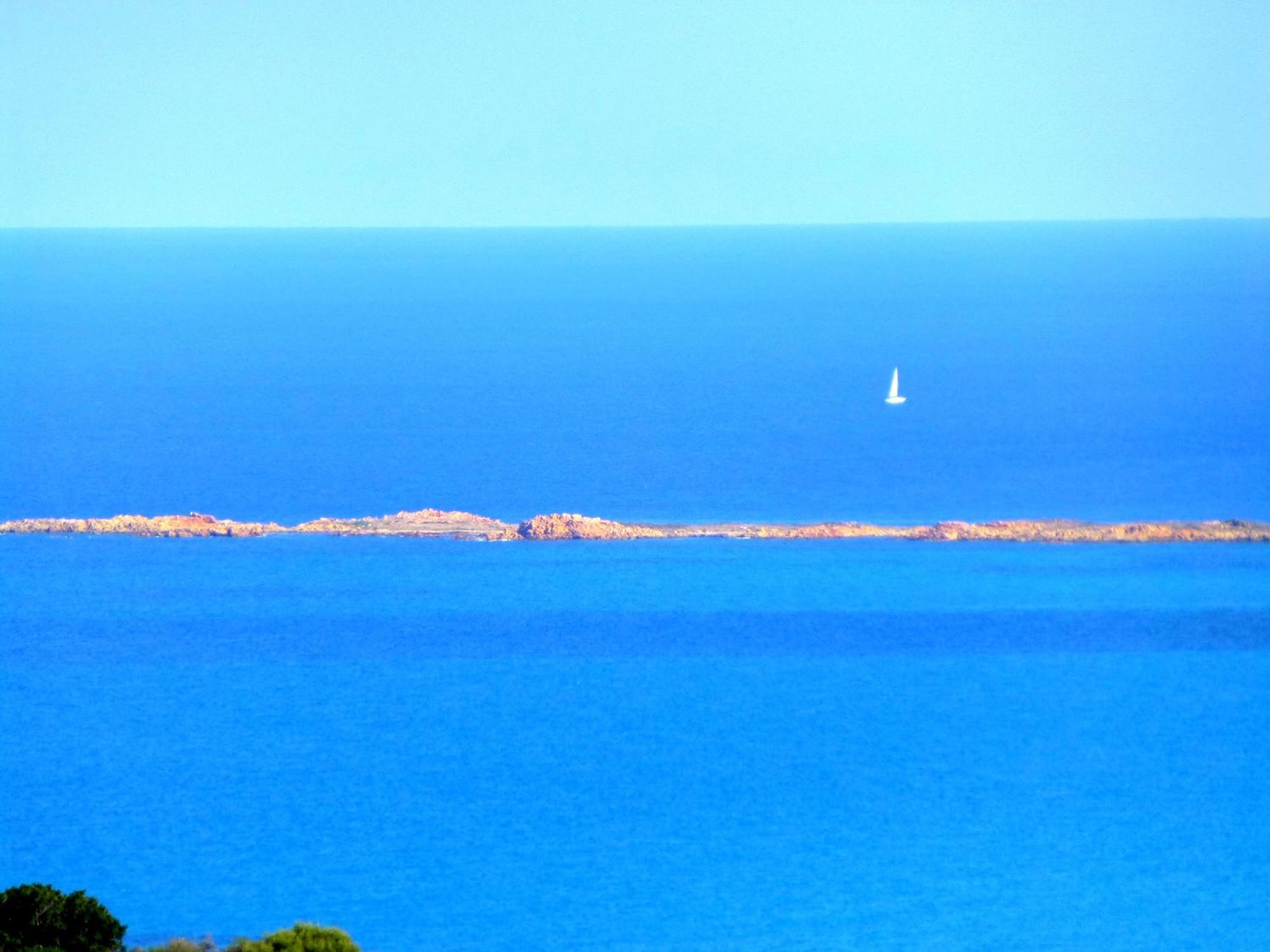 Comino Alto Agriturismo E Appartamenti Siniscola Eksteriør billede