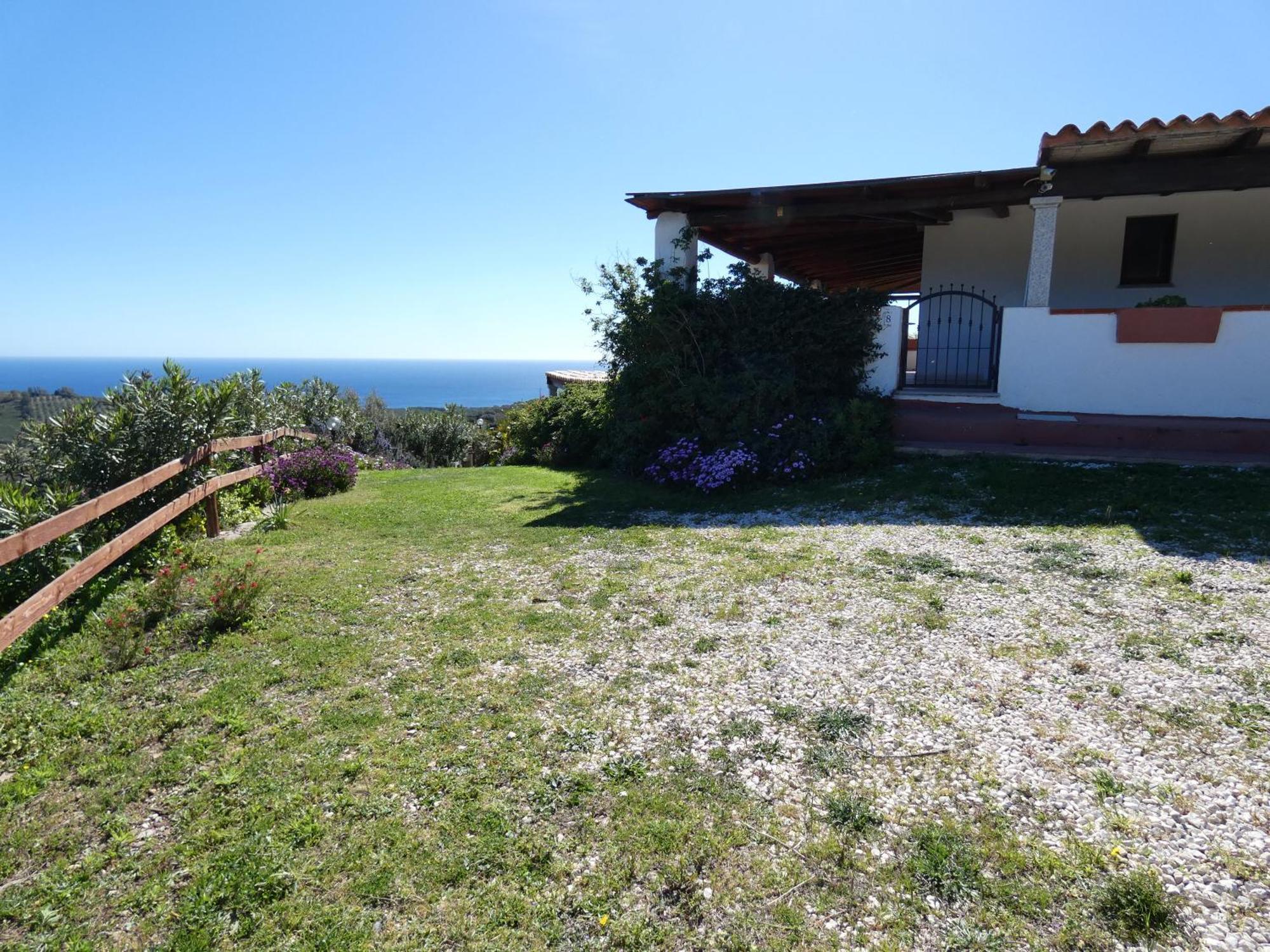 Comino Alto Agriturismo E Appartamenti Siniscola Eksteriør billede